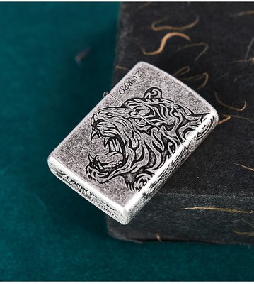 佐罗煤油打火机雕刻虎头送配件