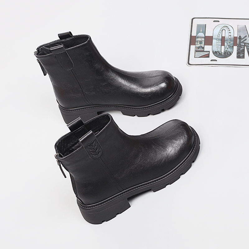 加大码女鞋41一43脚宽胖舒适棉靴女2025冬季新款加绒时尚马丁靴女