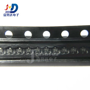 UNR31A300L+ 丝印:CH 晶体管硅PNP UNR31A300 SOT-723 全新