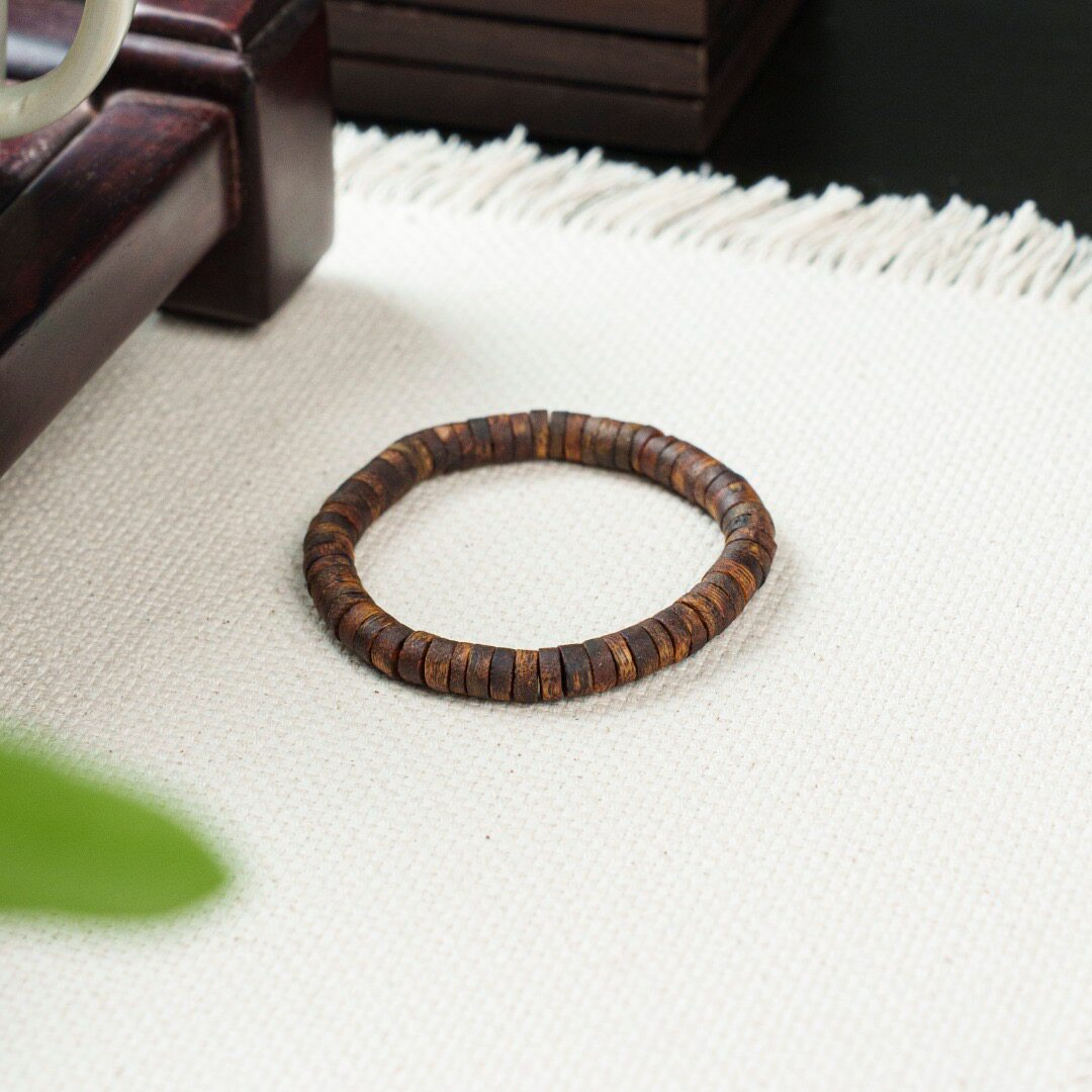 棋楠沉香越南芽庄奇楠沉香随形单圈手串老料文玩手链女念珠含元