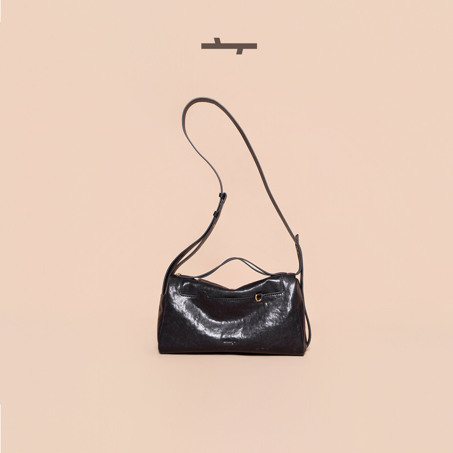 食草堂水晶植鞣皮枕头包单肩斜挎包大容量通勤包高级质感枕上书,箱包皮具/热销女包/男包,通用款女包,淘宝优惠券,粉丝福利购,淘宝优惠卷