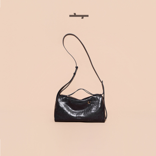 食草堂水晶植鞣皮枕头包单肩斜挎包大容量通勤包高级质感枕上书