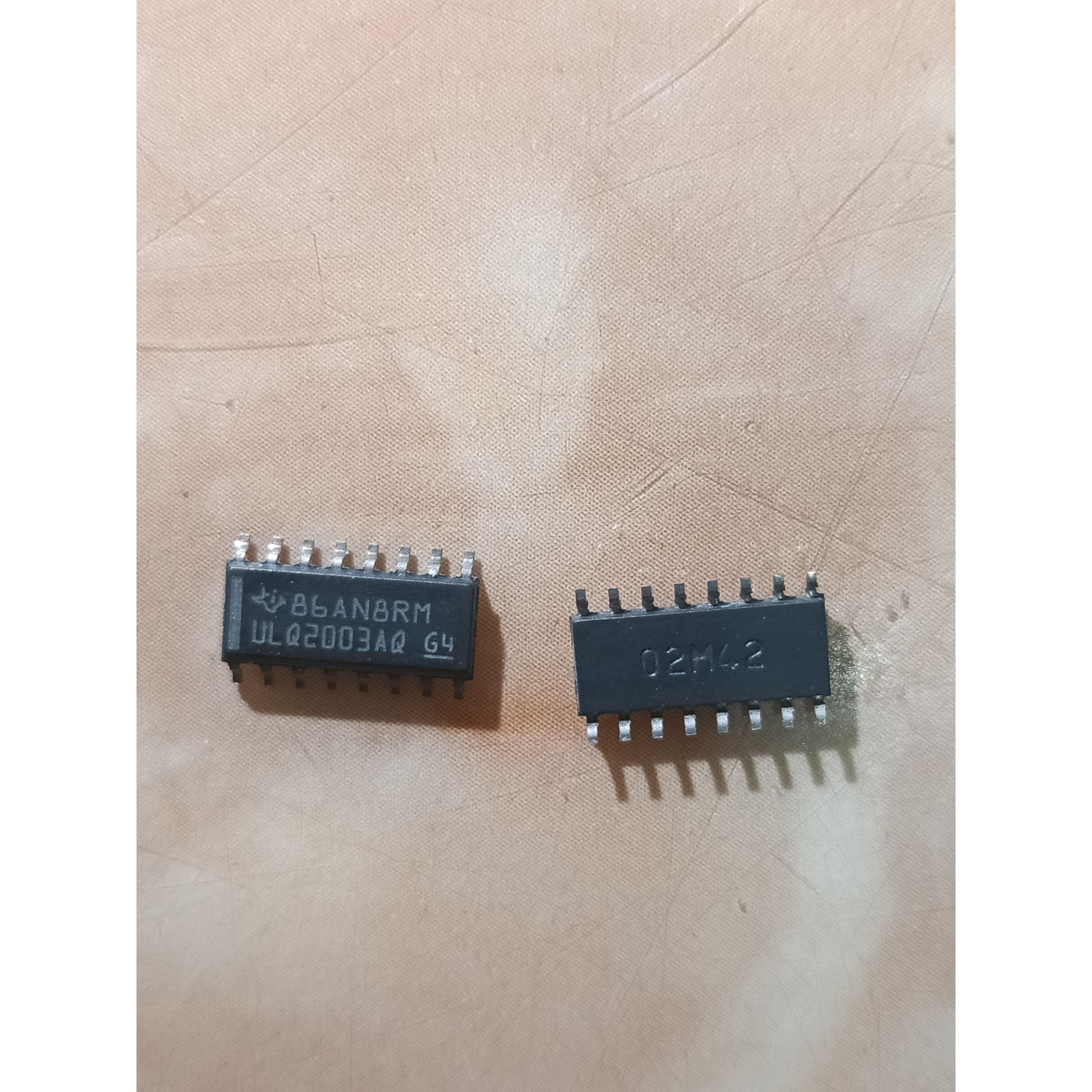 ULQ2003AQDRQ1 ULQ2003AQ 封装SOP16 开关电源芯片 全新原装