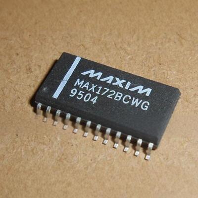 MAX172BCWG MAX172ACWG 1通道模数转换芯片ADC 正品保证