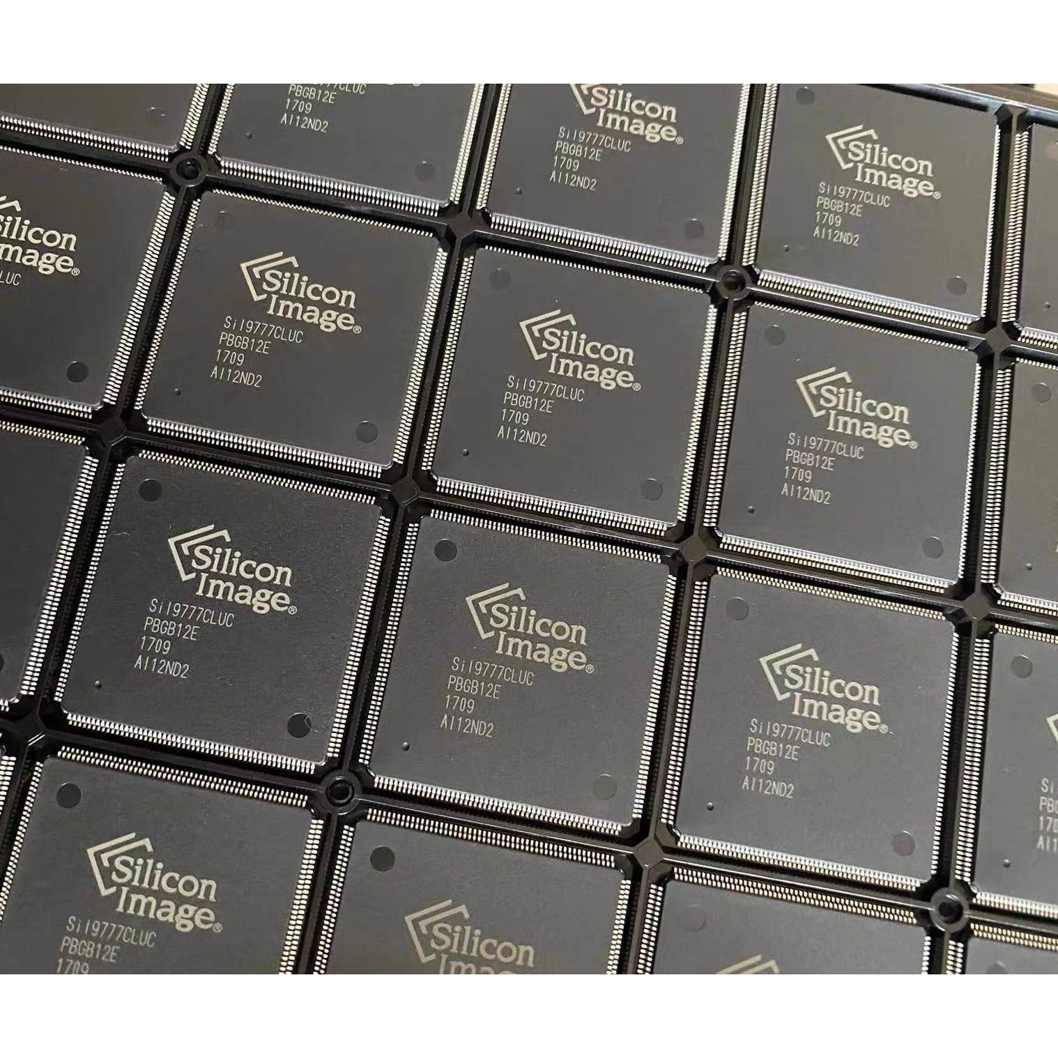 全新原装 SII9777CLUC SIL9777CLUC SI19777CLUC 质量保证