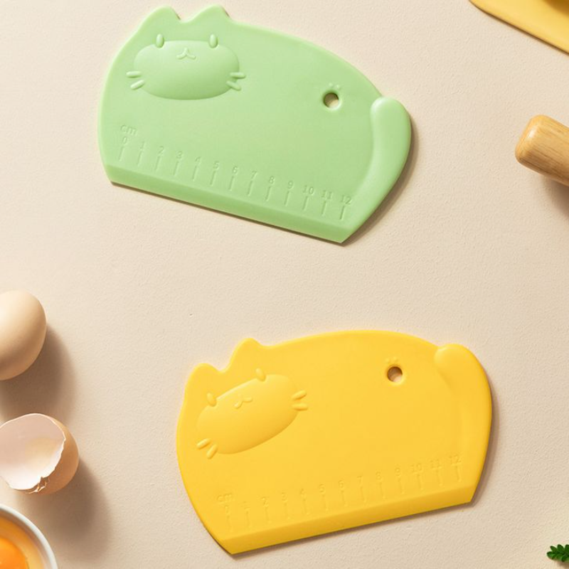 家用塑料刮刀刮板烘焙揉面垫面食工具刮面板工具