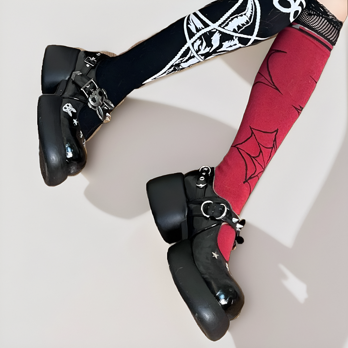 路小曼的原创玛丽珍朋克厚底鞋