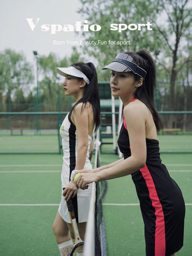 Vspatio sport 黑白拼接V领抽褶挂脖网球裙