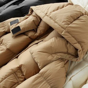 女加拿鹅！90白鹅绒蓬松轻盈保暖防风短款连帽泡芙鹅绒服女秋冬