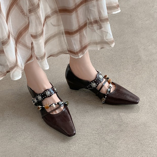 5cm内增高串珠铆钉方头玛丽珍鞋女春季新款复古粗高跟一字带单鞋