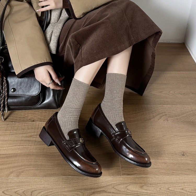 3.5cm英伦复古山茶花乐福鞋2026新款圆头深口小皮鞋擦色牛皮单鞋,女鞋,深口单鞋,淘宝优惠券,粉丝福利购,淘宝优惠卷