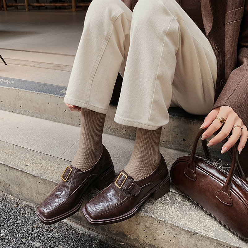 法式方头乐福鞋粗跟复古单鞋