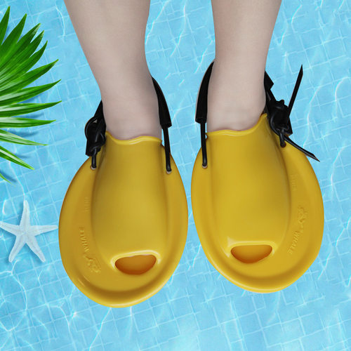 鲸鱼脚蹼圆形蛙泳专用