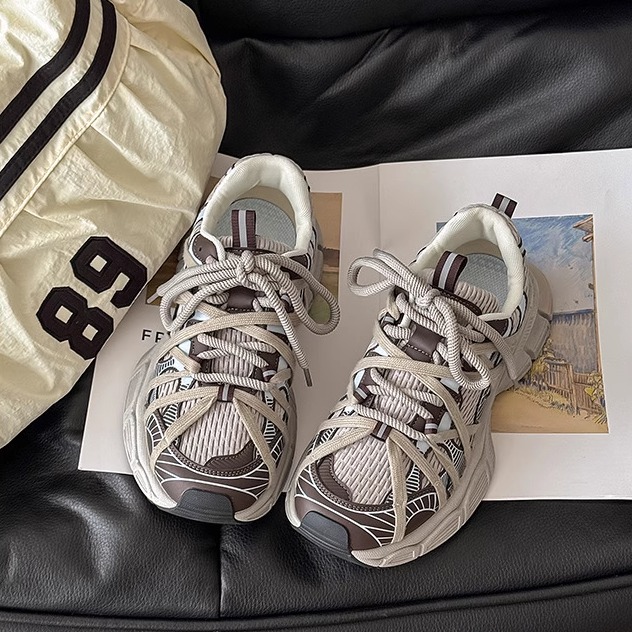 2025秋季新款拼色大码女鞋41-43休闲运动鞋42学生透气百搭老爹鞋