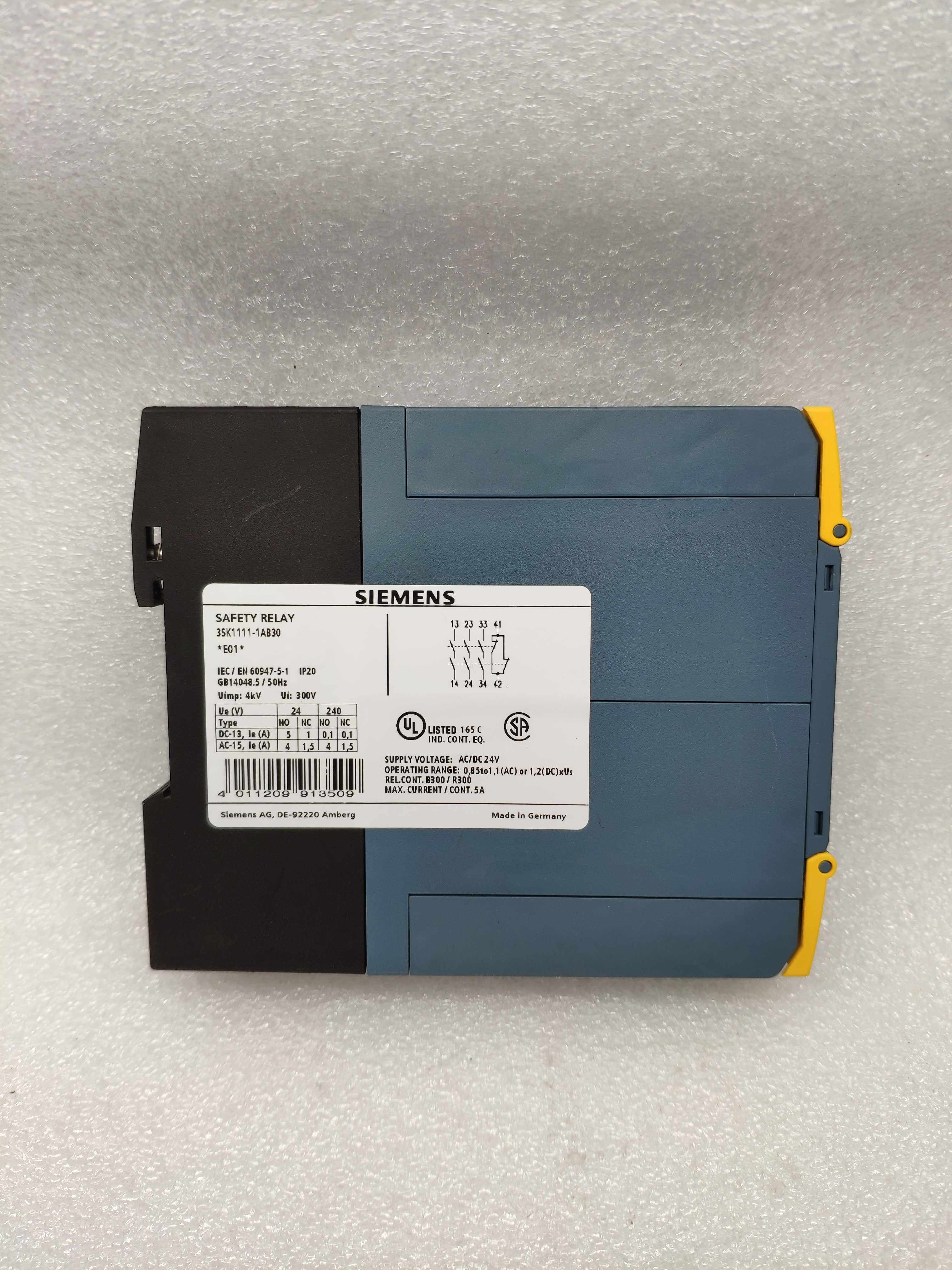 3sk1111-1ab30西门子安全继电器3开1闭24v sirius安全开关设备