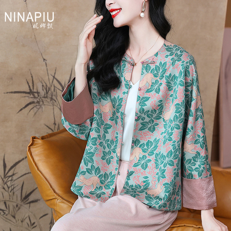 妮娜飘减龄时尚年轻国风真丝上衣