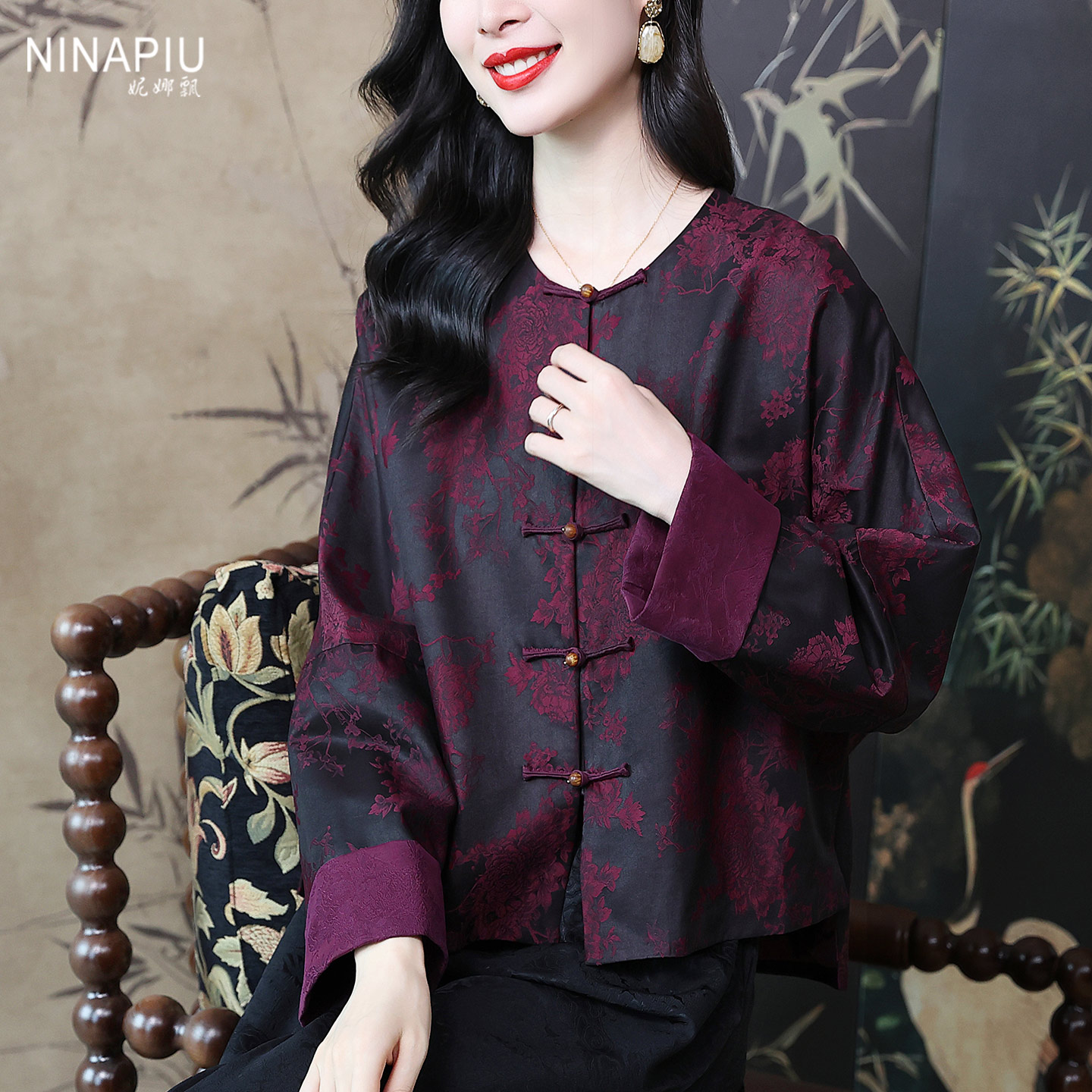 妮娜飘国风复古香云纱真丝短外套