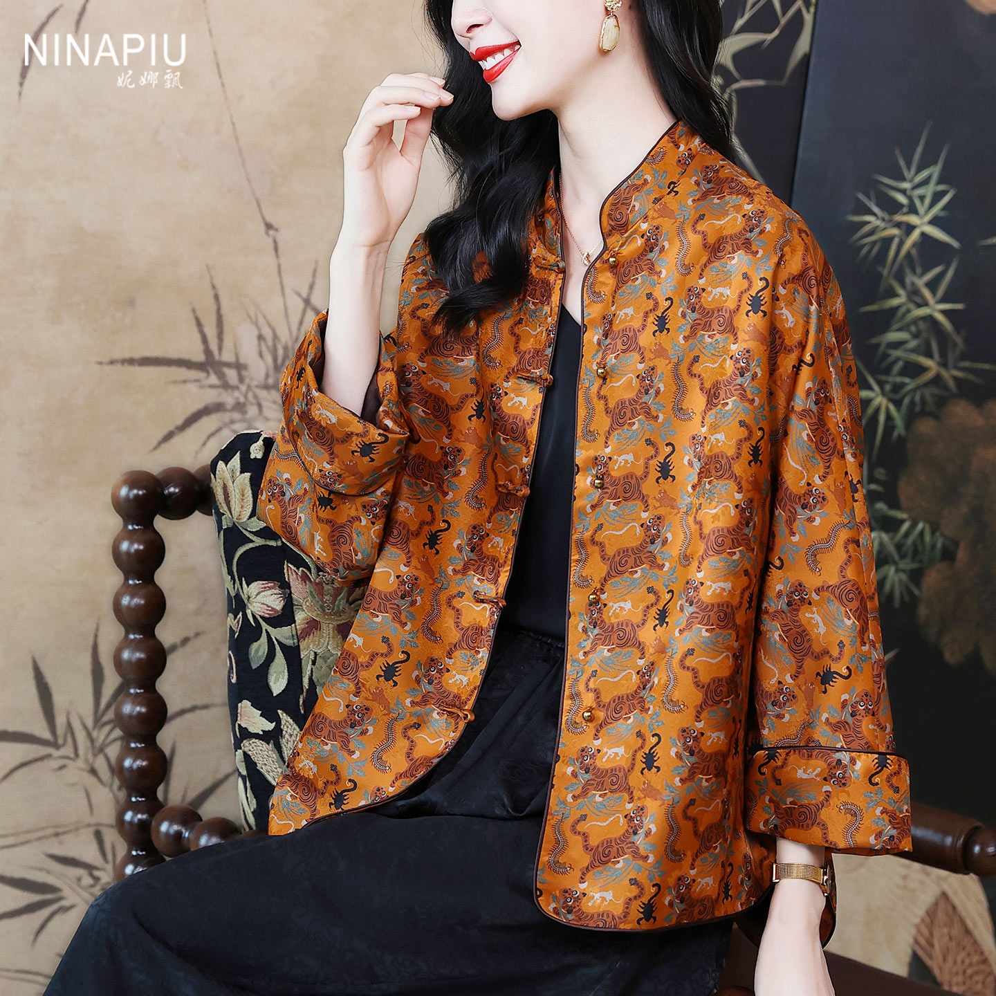 妮娜飘新中式国风香云纱真丝外套