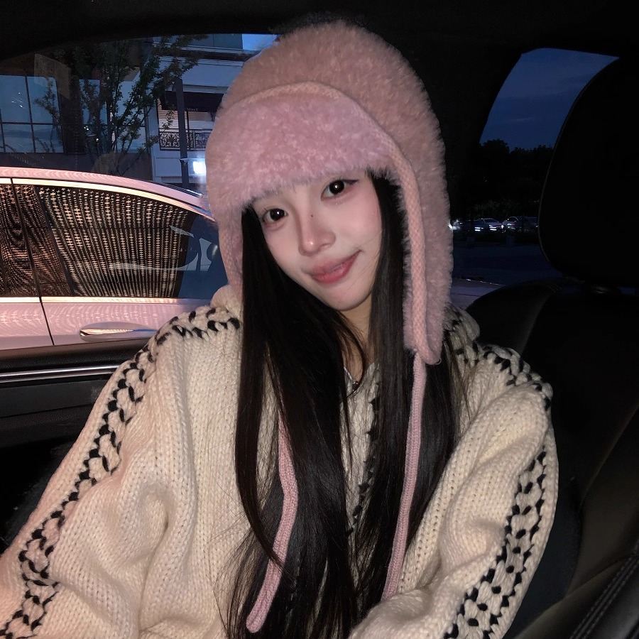 新款显脸小毛绒针织毛线雷锋帽女