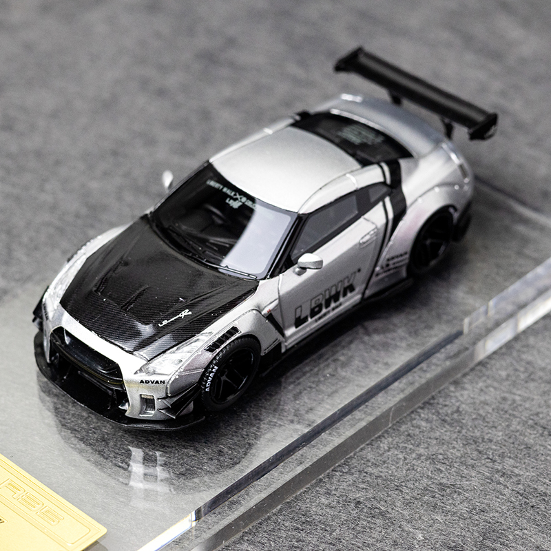 IG 1:64 LB-WORKS GT-R R35 tyoe 2 树脂汽车模型