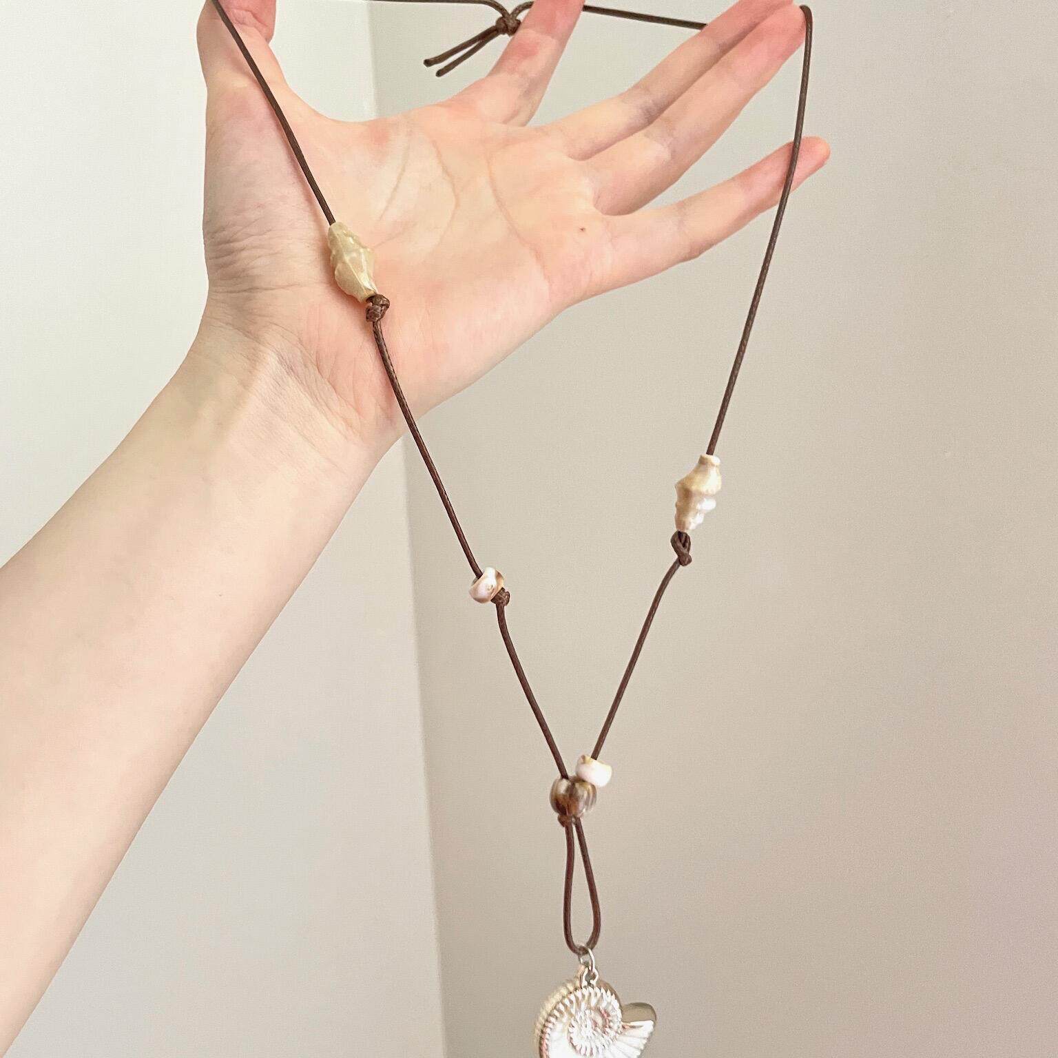 夏日海螺串珠编织绳项链女款高级感海边度假风长款锁骨链百度配饰