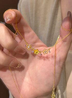 新中式爆闪金色镂空花朵项链女2026新款复古轻奢小众高级感锁骨链