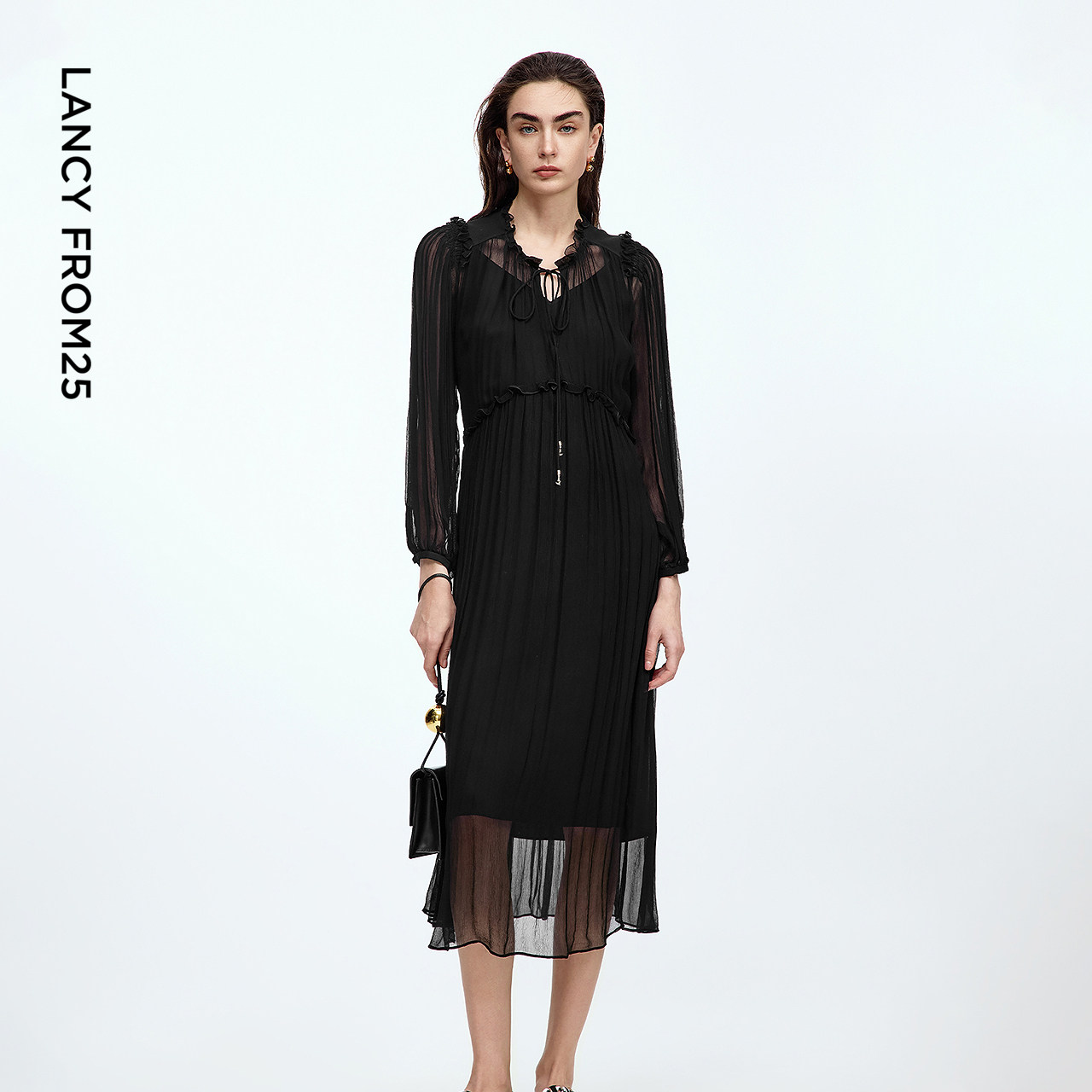 ����ѩ�Ĵ�������ȹ�ȼٷ�߼�������ͨ�����峤ȹ2025���＾�¿�1211.25Ԫ