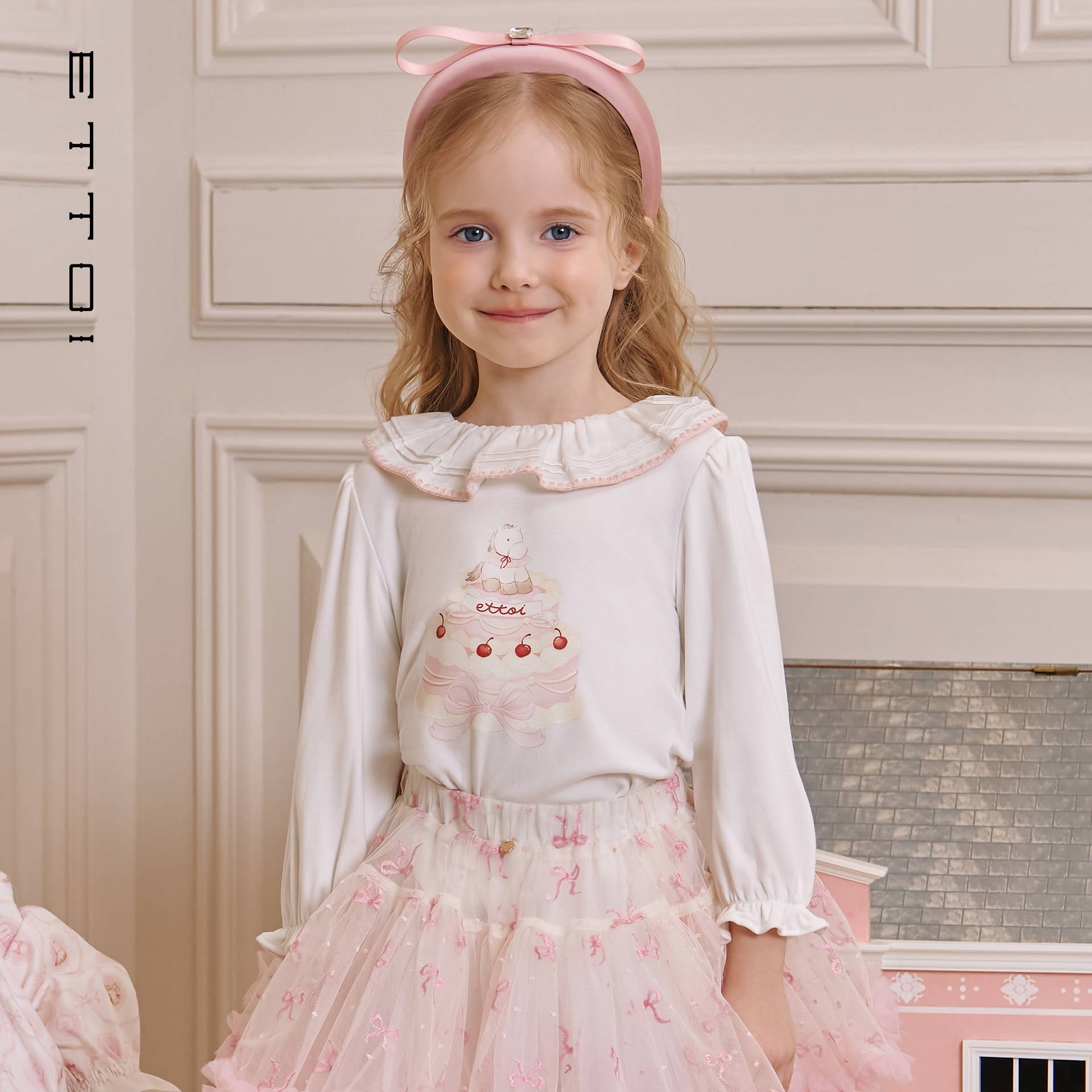 ETTOI爱多娃2025年秋季新款波浪领甜美打底衫洋气花边长袖内搭T恤