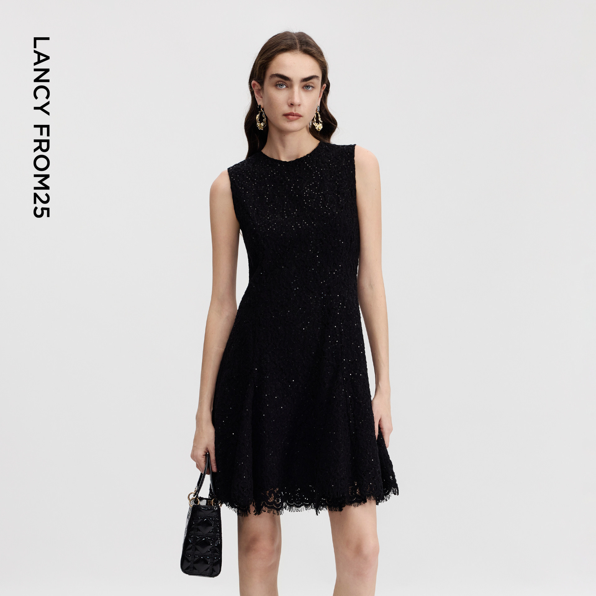 朗姿25圆领收腰蕾丝A摆优雅设计感连衣裙气质裙子2026年夏季新款