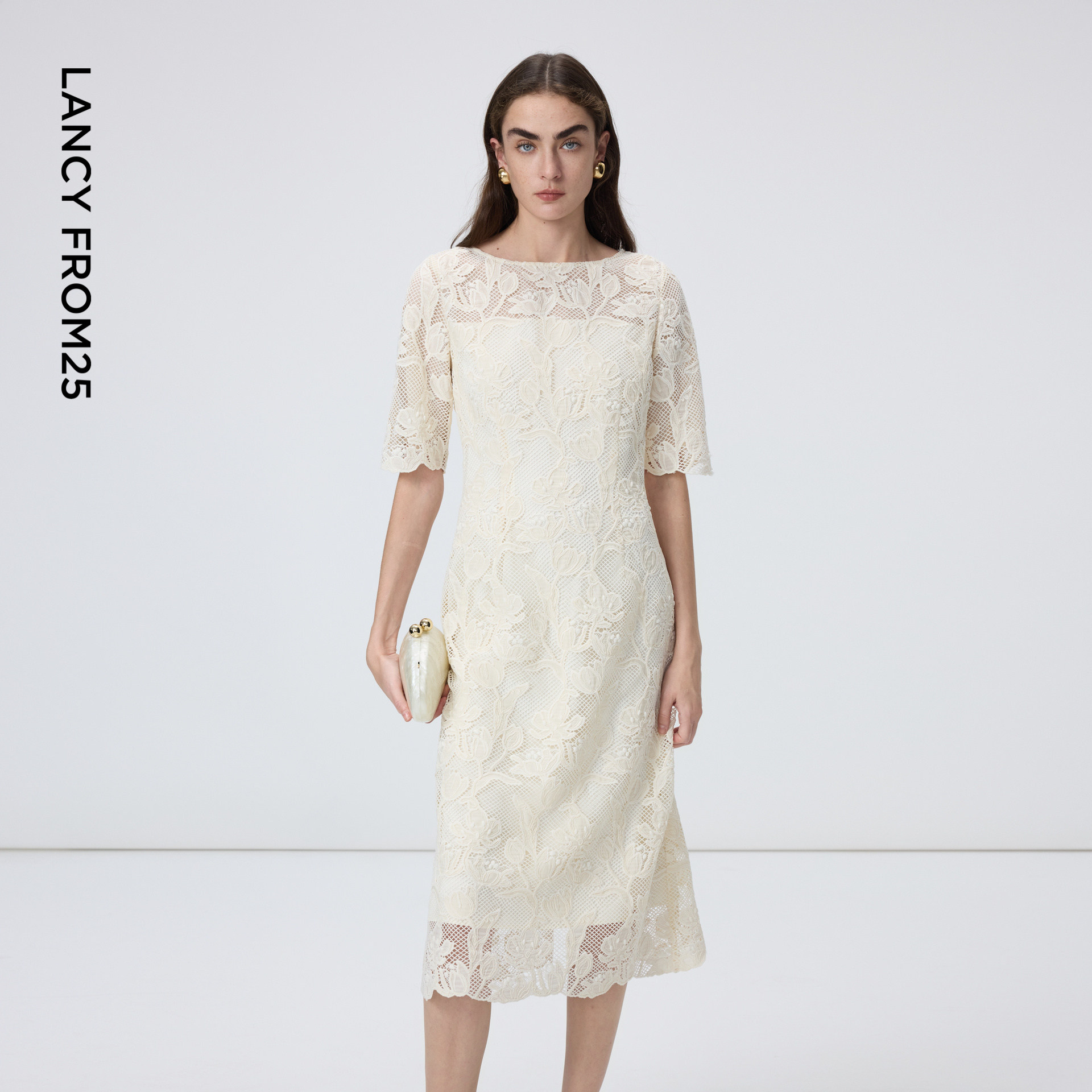 朗姿法式浪漫蕾丝连衣裙圆领中袖白色裙子女2026年春季新款
