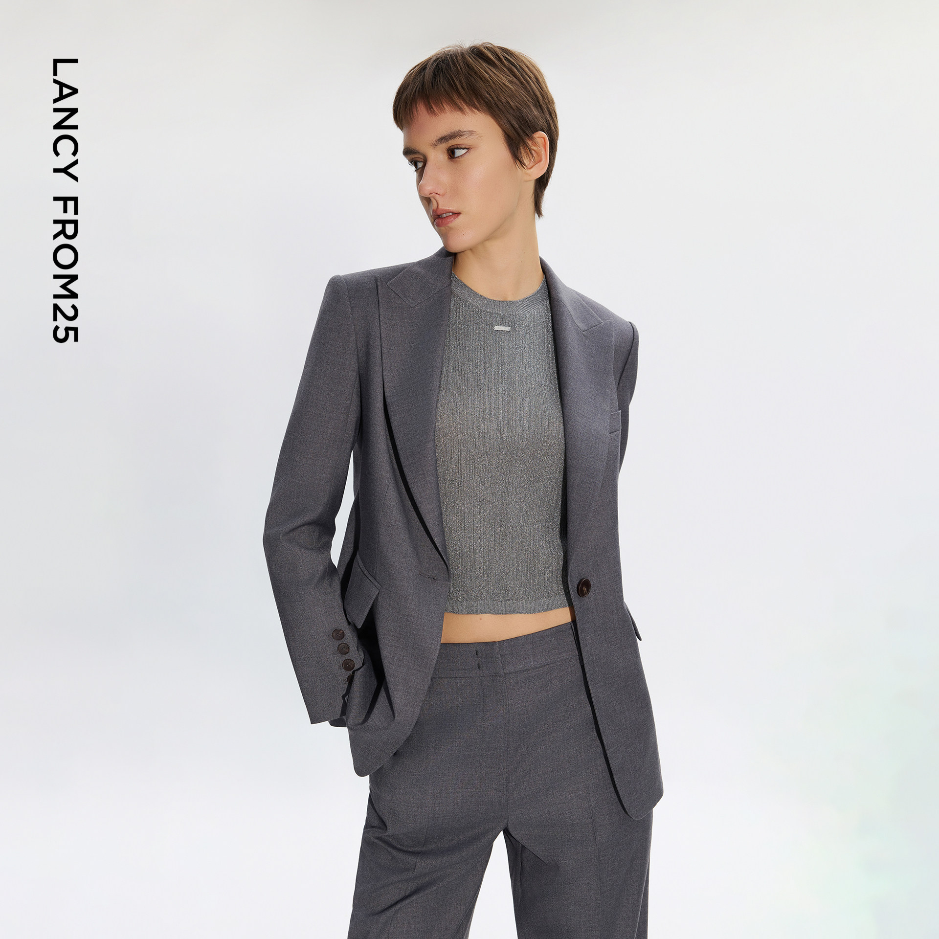 EiLEEN ELITEE2025秋新款高级感气质职场通勤宽松西装西裤套装女