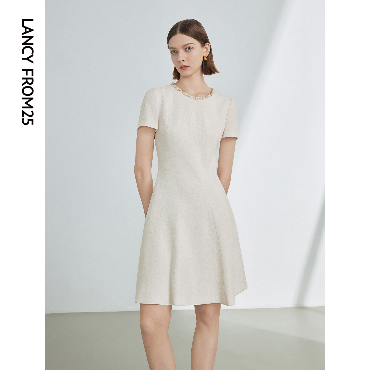 朗姿法式复古高级感小香风气质裙子2024年夏季新款收腰显瘦连衣裙