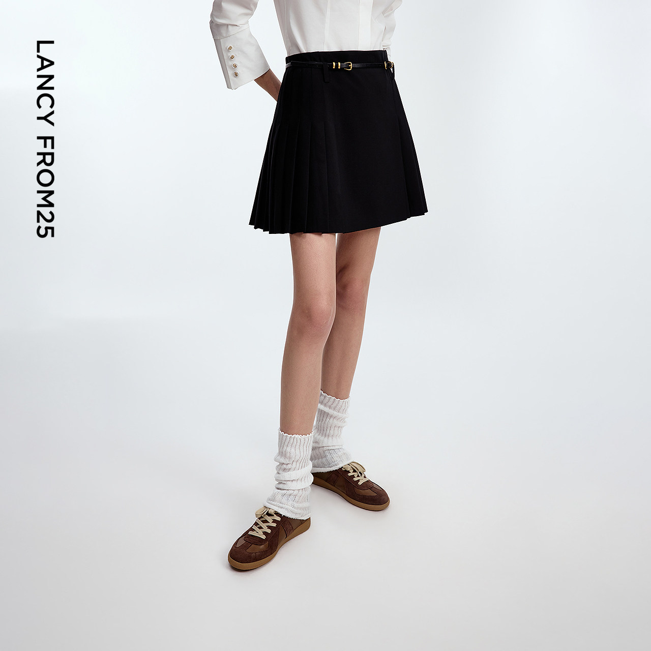 朗姿黑色a字高腰百褶裙学院风设计感百搭气质短裙2025年秋季新款,女装/女士精品,半身裙,淘宝优惠券,粉丝福利购,淘宝优惠卷