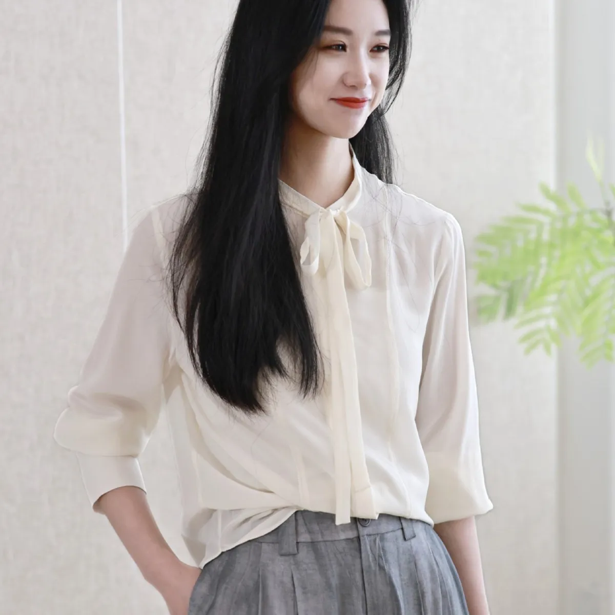 云感OL衫 轻奢通勤19姆米重磅真丝双绉立领衬衫 法式优雅飘带上衣