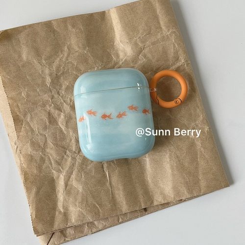 向日的浆果ins日系小众简约早春蓝色晕染金鱼适用airpods4蓝牙耳机壳airpodspro2/3保护套苹果二代耳机壳软壳