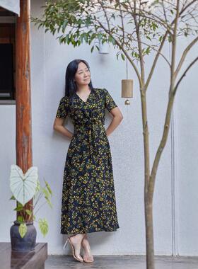 琳丹乐 丹同款 2025新品黑黄花雪纺纱连衣裙58028