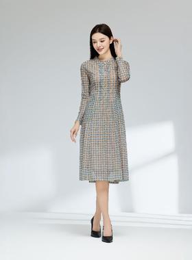 琳丹乐2024新品蓝格纹网纱连衣裙49035