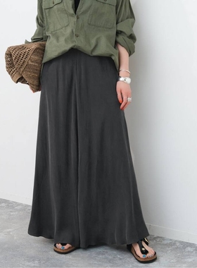 日代 Spick and Span Cupro Flare Skirt 25AW 优雅喇叭半身裙