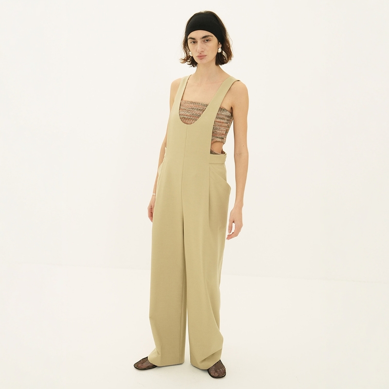 CLANE复古深U领背带连体裤