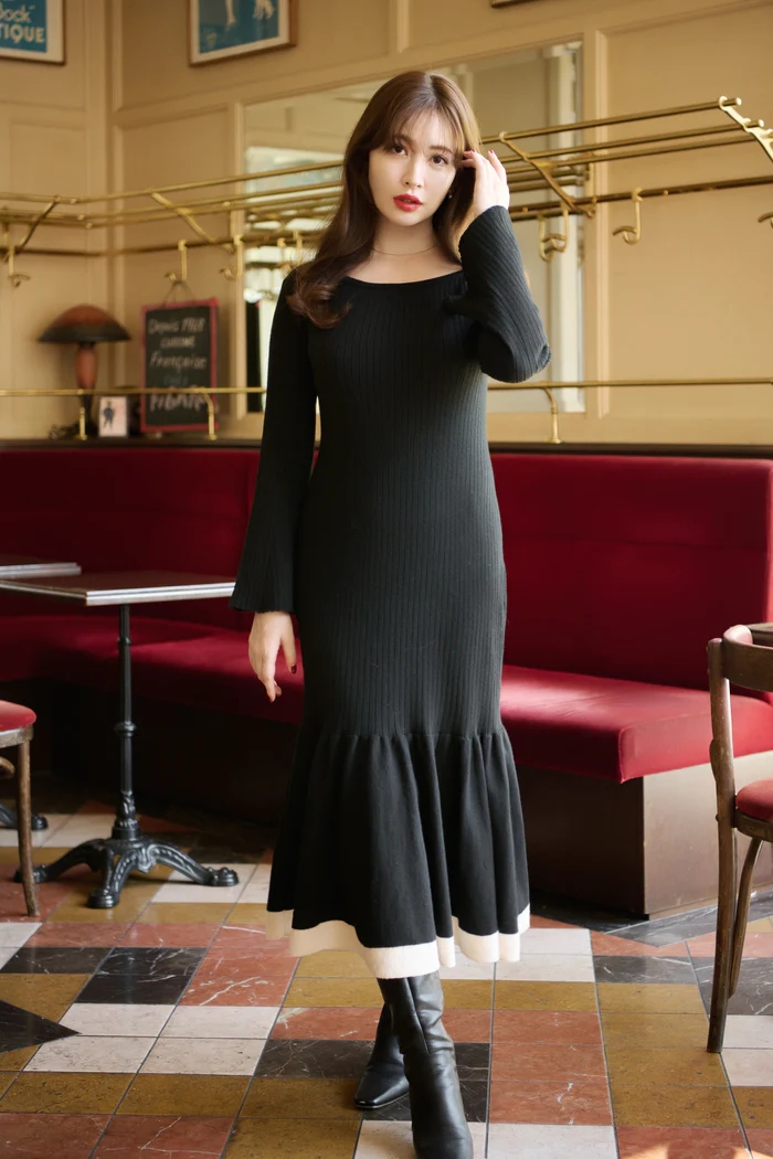 日代 Herlipto Flare Ruffle Dress 23AW 喇叭袖荷叶边针织连衣裙