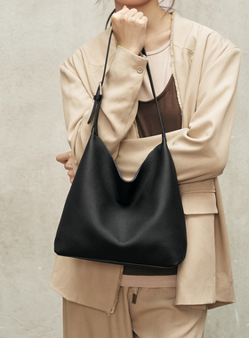 C1051CX5新款单肩包