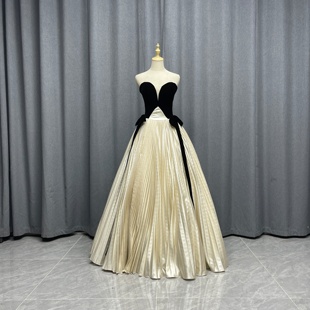 设计款 V抹胸双蝴蝶结金色百褶裙拖尾齐地礼服 黑金色黑色丝绒deep