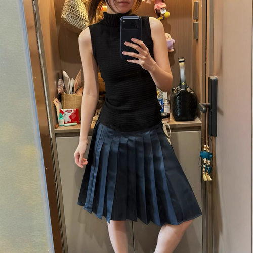 复古辣妹高领显瘦针织马甲