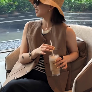 法式复古外穿西装马甲开衫女士春夏洋气减龄显瘦气质无袖背心上衣