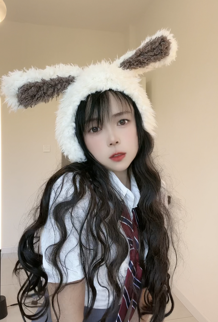 范智乔同款帽子2024秋冬新款毛绒护耳帽可爱兔耳朵少女心拍照道具