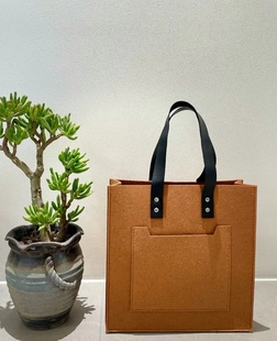 加厚毛毡包皮带款 大容量便携托特包通勤办公包活动礼物包可定log