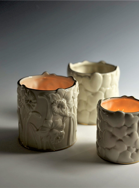 外贸陶瓷烛台描金浮雕花瓶