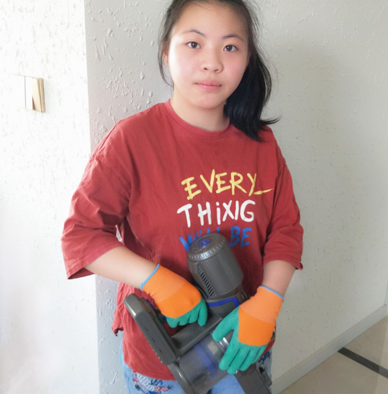 儿童防咬仓鼠鹦鹉卡通园艺手套学生防护挖土拔草耐磨乳胶家务手套