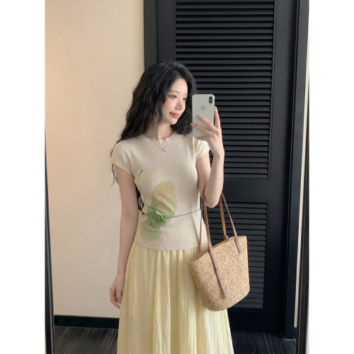夏季米白印花修身针织短袖T恤女