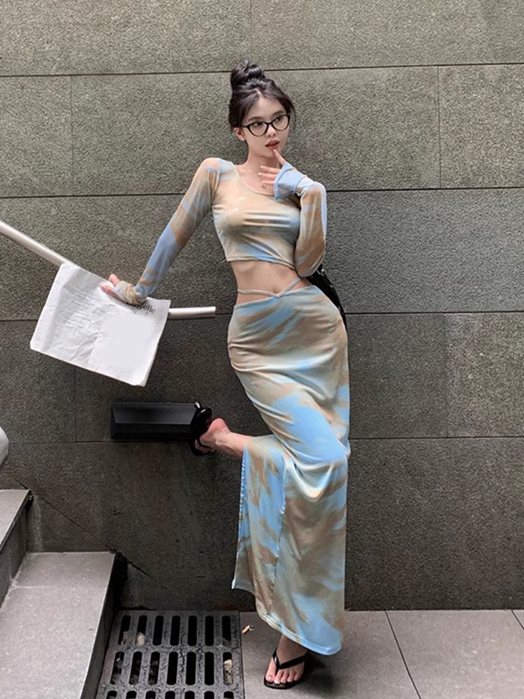 辣妹度假风穿搭套装裙夏季性感扎染短款上衣包臀鱼尾长裙两件套女